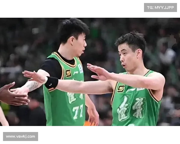 带伤苦练！赵继伟休赛期特训曝光，辽篮核心剑指巅峰